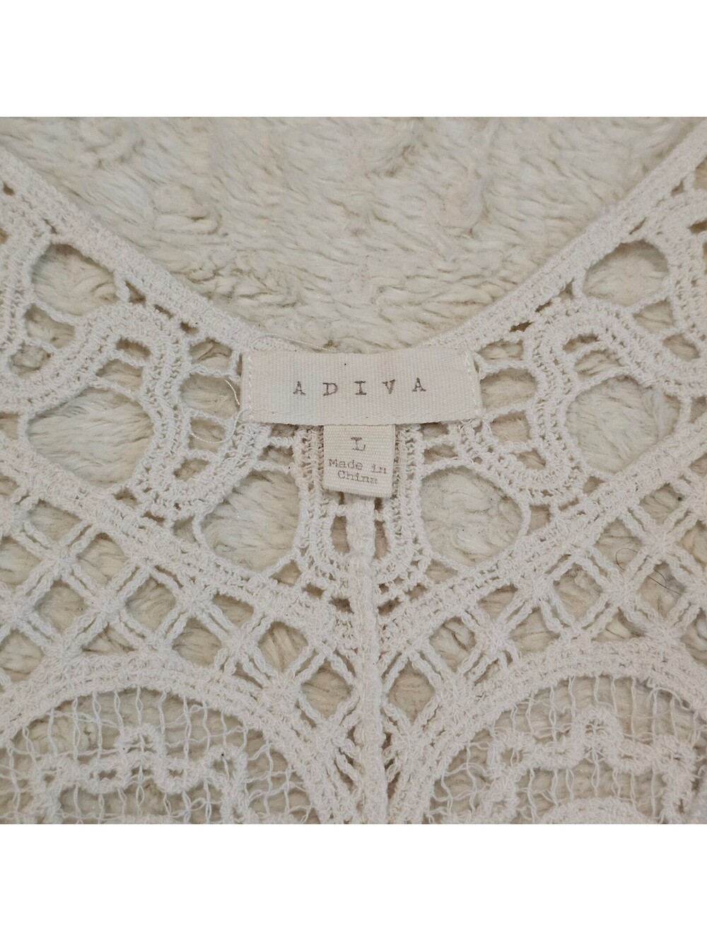 Adiva Off-White Crocheted Lace Top L NWOT - Picture 3 of 7